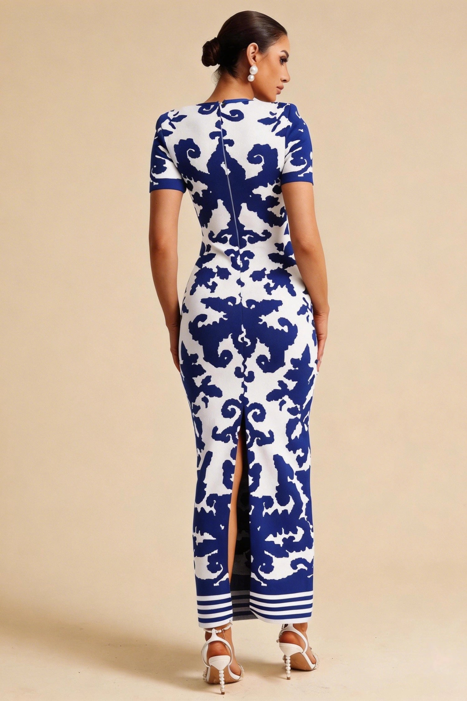 Evelyn Blue Floral Short Sleeve Bandage Maxi Dress