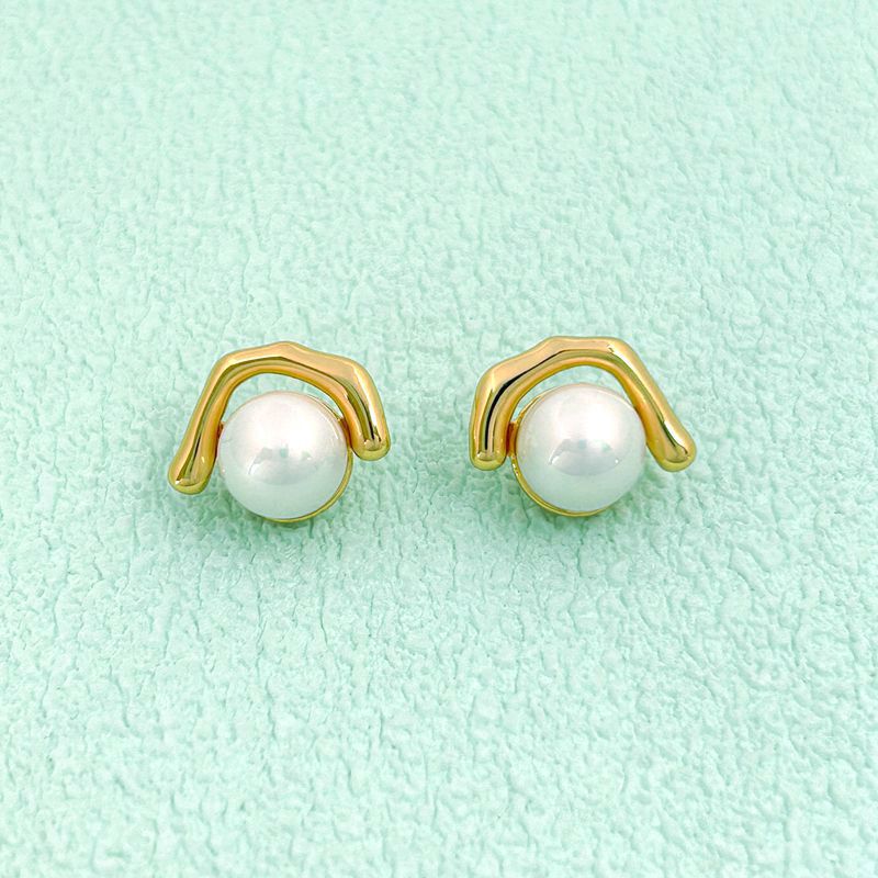 Jacova Geometric Pearl Stud Earrings In Gold