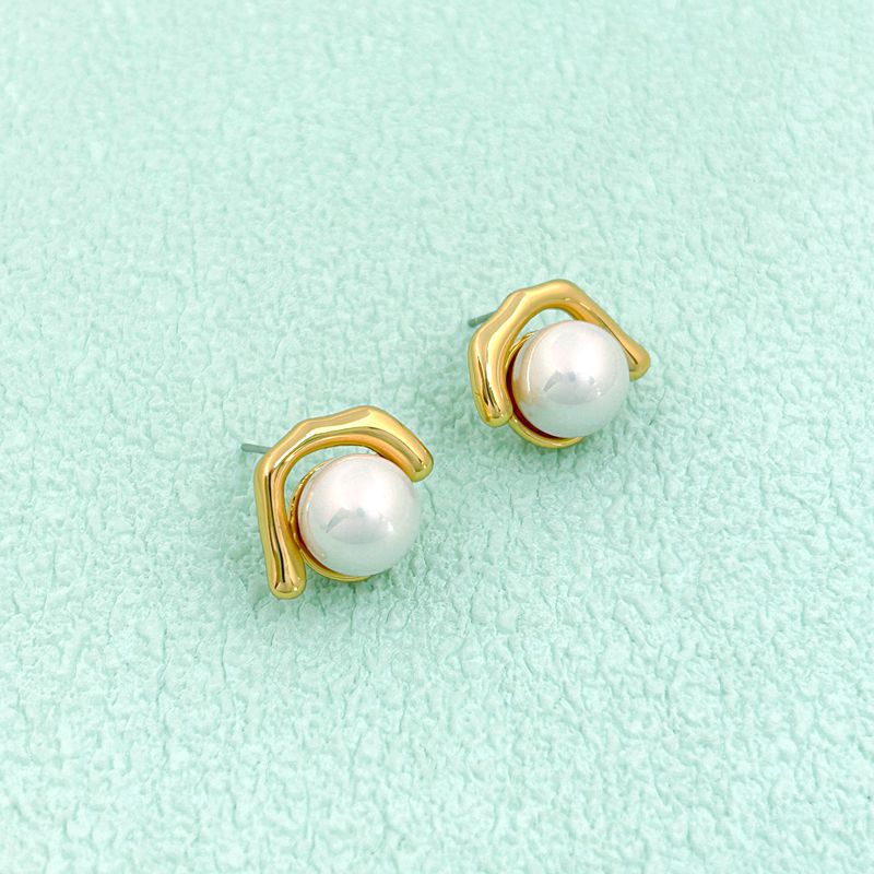Jacova Geometric Pearl Stud Earrings In Gold