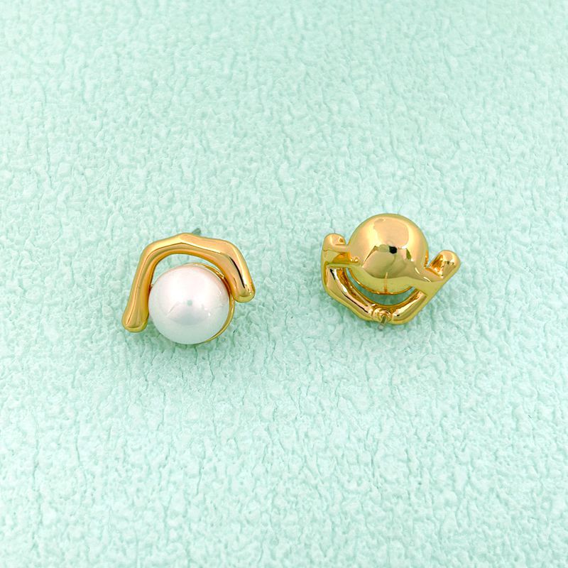 Jacova Geometric Pearl Stud Earrings In Gold