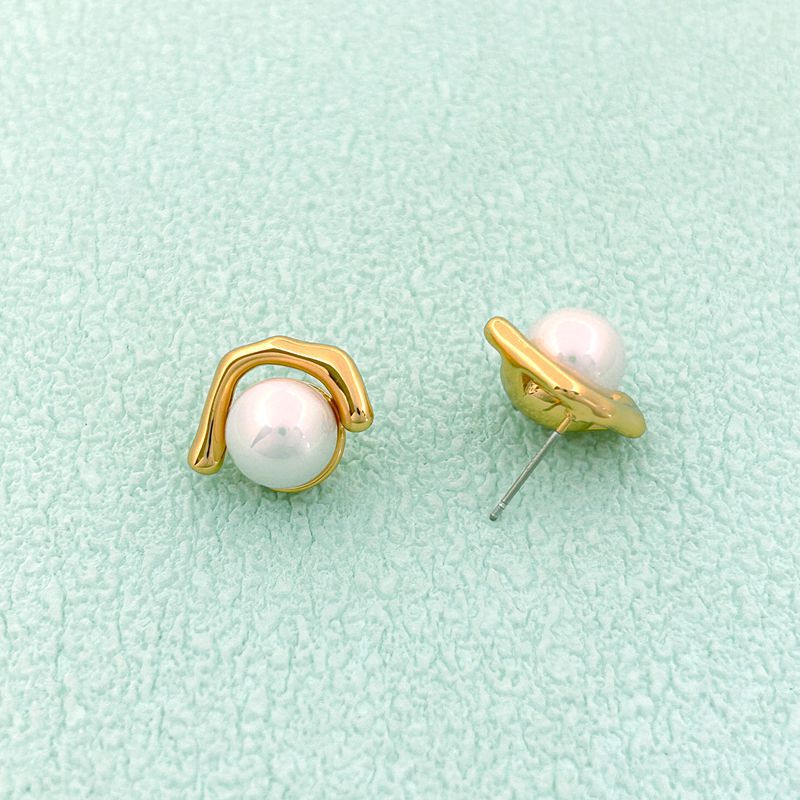 Jacova Geometric Pearl Stud Earrings In Gold