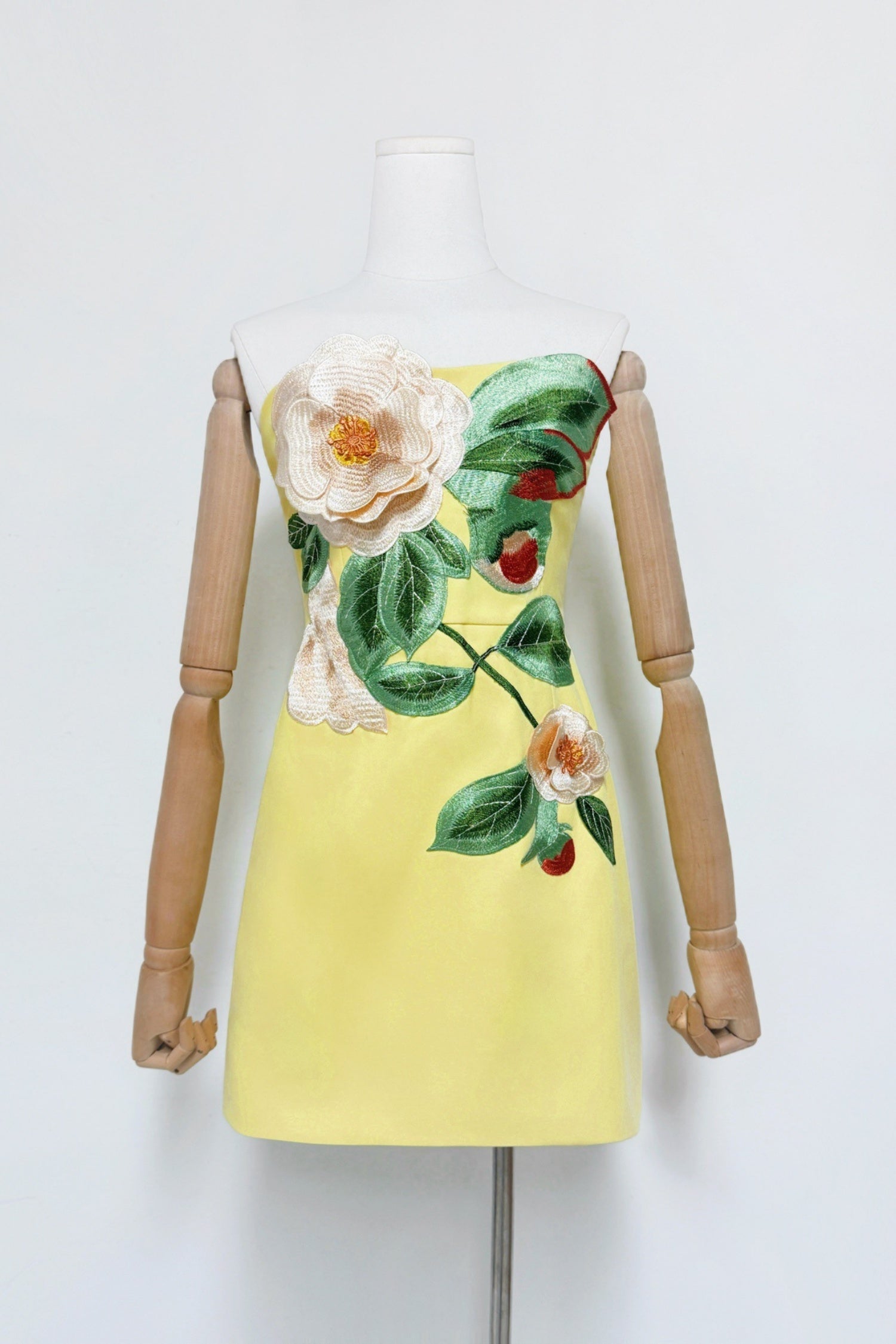 Quinn Yellow Strapless Floral Embroidered Mini Dress